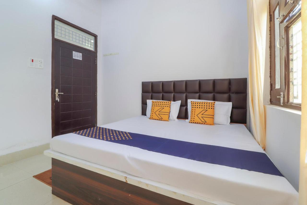 Spot On 75178 Hotel Arman Roorkee Bagian luar foto
