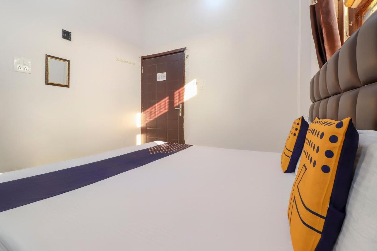 Spot On 75178 Hotel Arman Roorkee Bagian luar foto