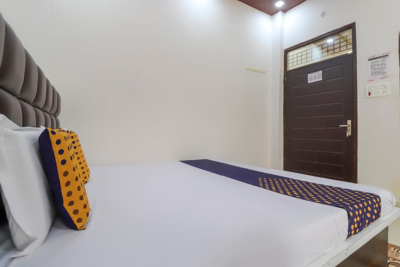 Spot On 75178 Hotel Arman Roorkee Bagian luar foto